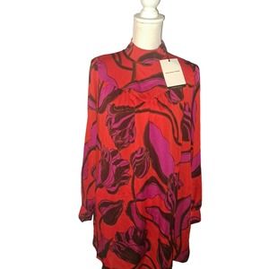 NWT- WhoWhatWear Milanese deep red & Purple Floral Size Small